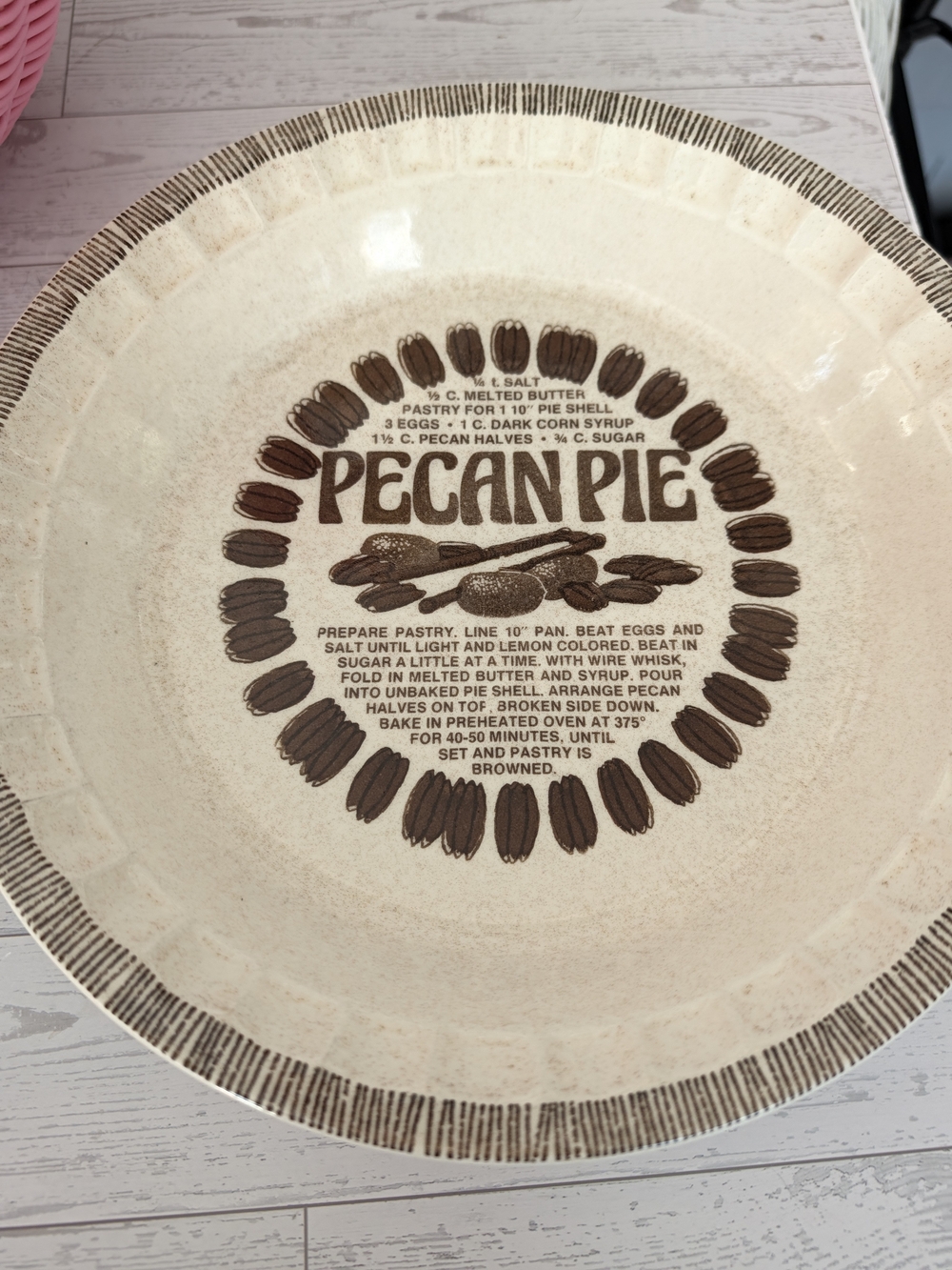 Vintage Pecan Pie Ceramic Pie Plate - Brown
